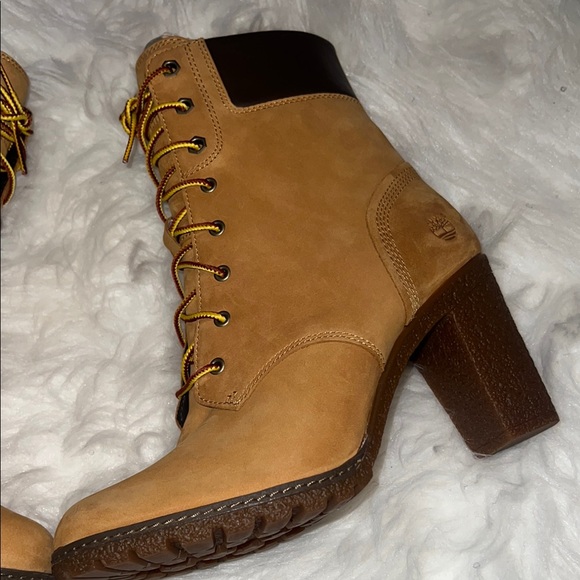 Timberland Women's Brown Lace-Up Boots - Picture 3 of 16